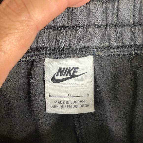 Nike Sweatpants Boys Size L Black Jogger Style Elastic Waist Logo Athletic Pants - Picture 3 of 6